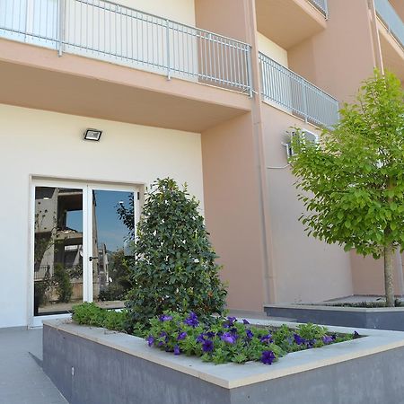 Albergo " Il Gattopardo" Di Esposito Carmela & C Sas Sant'Arcangelo  Luaran gambar