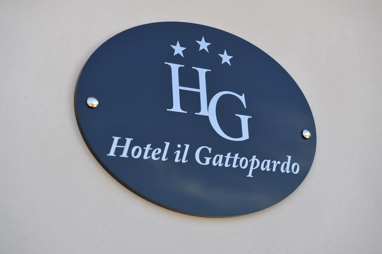 Albergo " Il Gattopardo" Di Esposito Carmela & C Sas Sant'Arcangelo  Luaran gambar